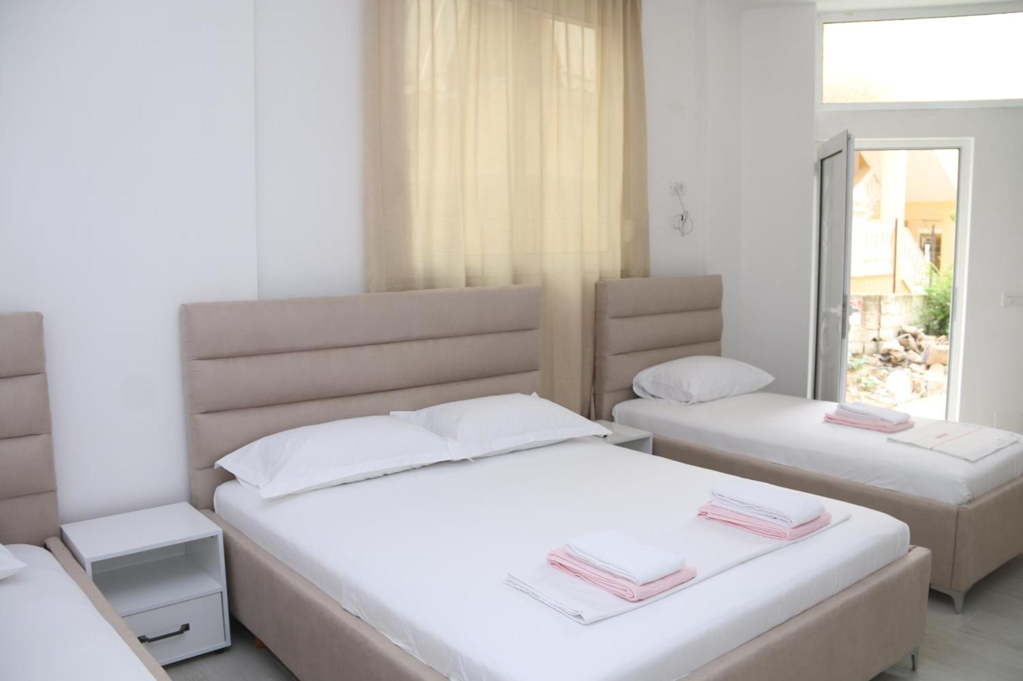 Vila Jovani Sarandë 外观 照片