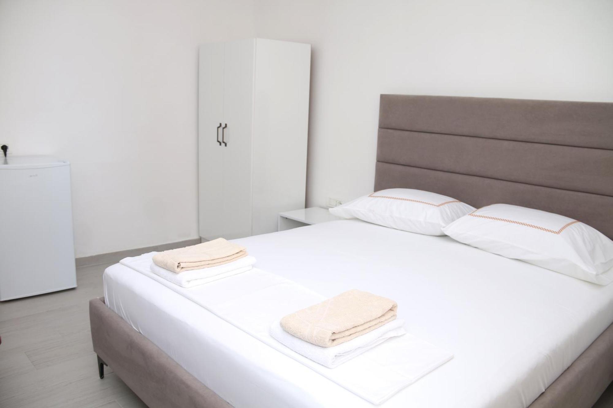 Vila Jovani Sarandë 外观 照片